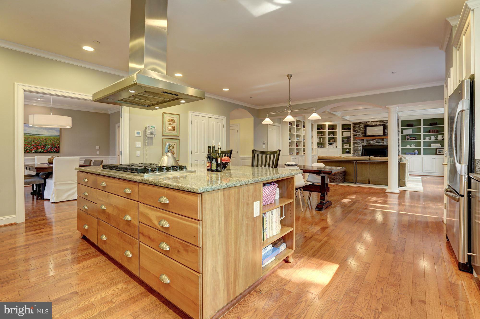 SOMERSET HEIGHTS - Residential