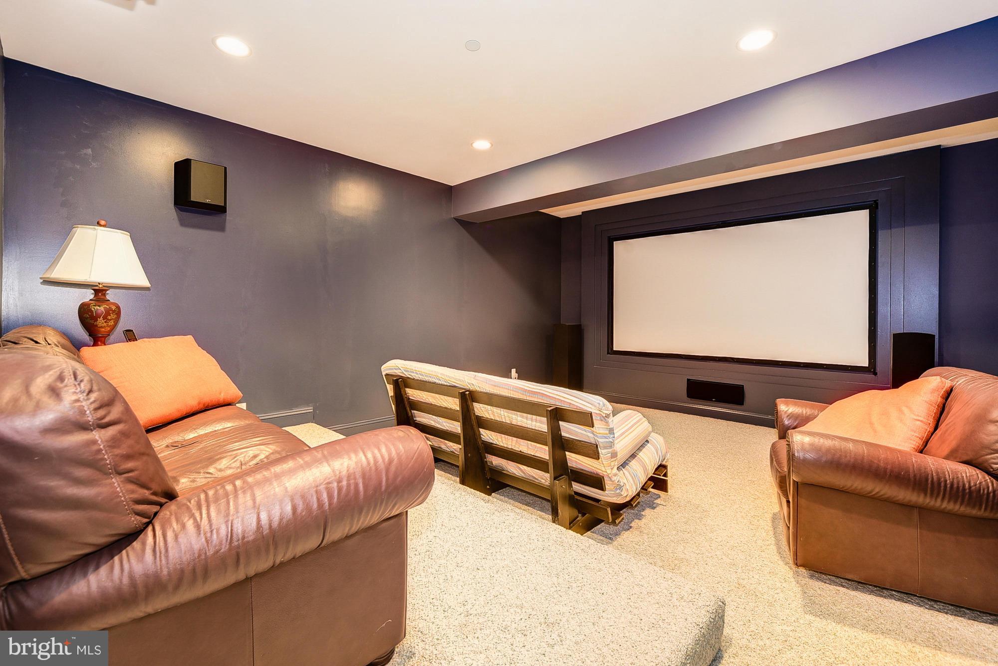 SOMERSET HEIGHTS - Residential