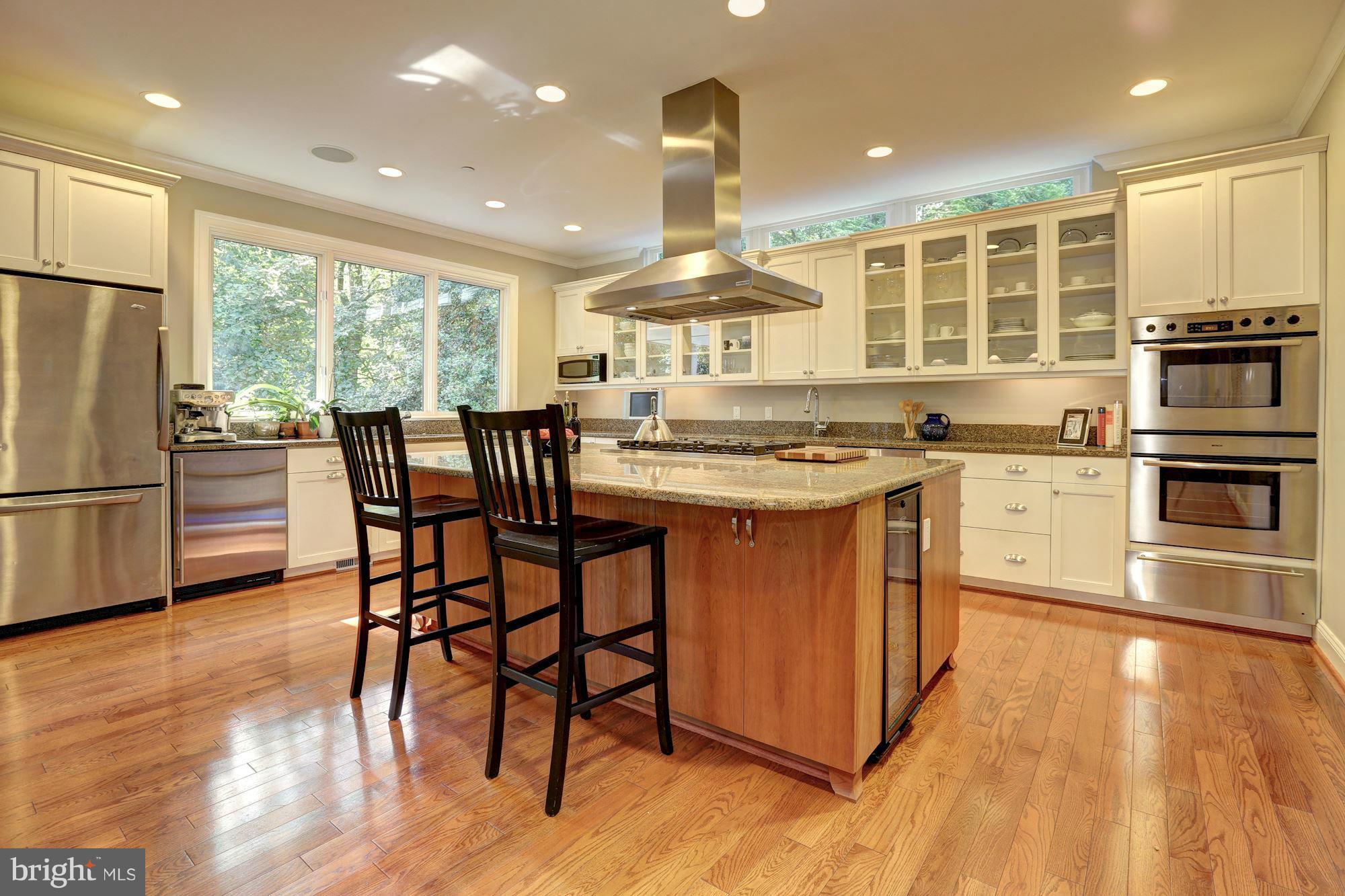 SOMERSET HEIGHTS - Residential