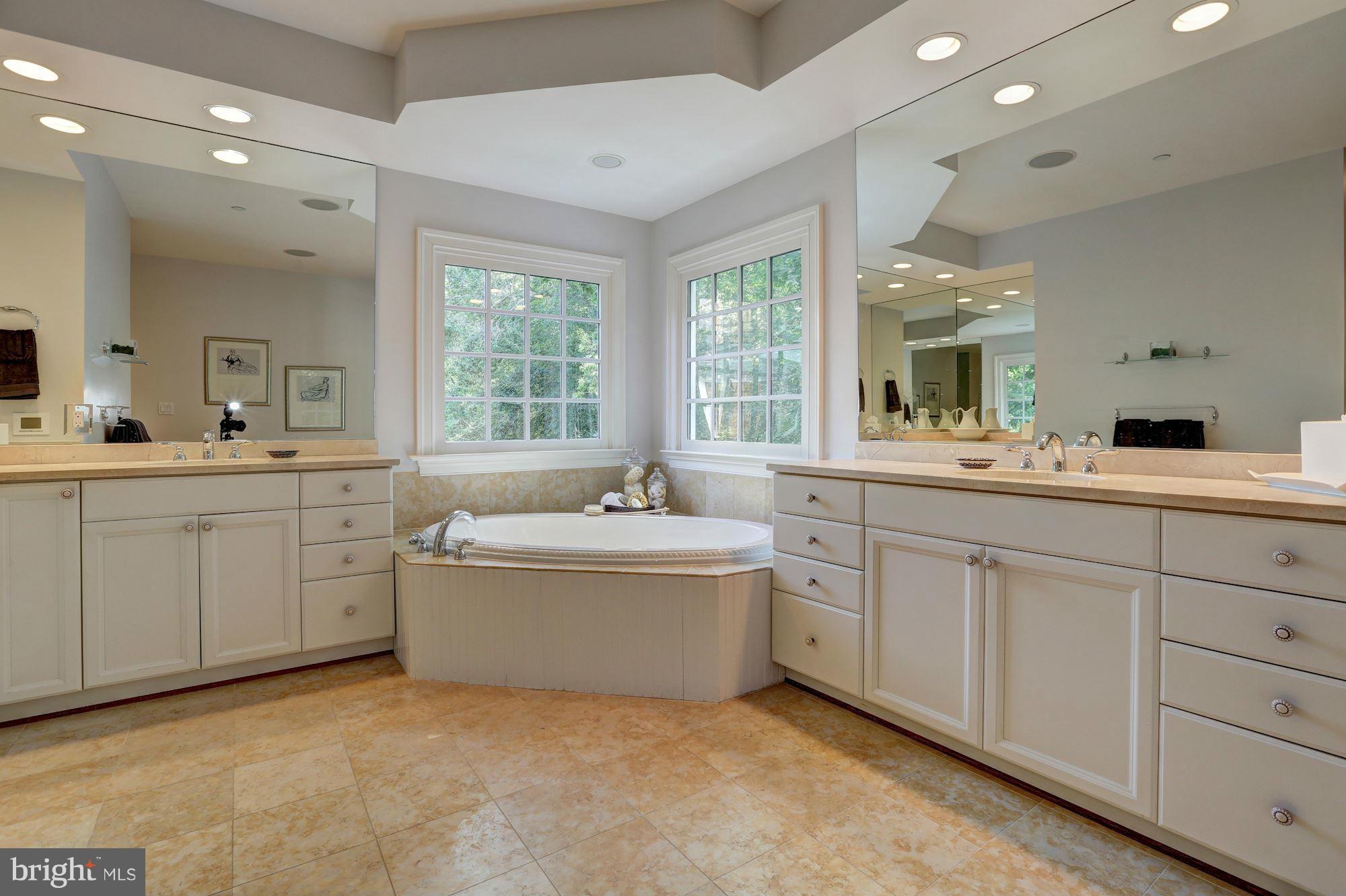 SOMERSET HEIGHTS - Residential