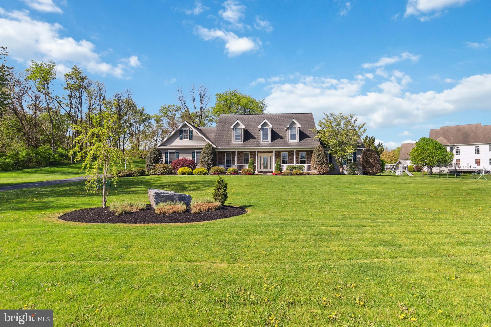 ANNENDALE - Residential Lease