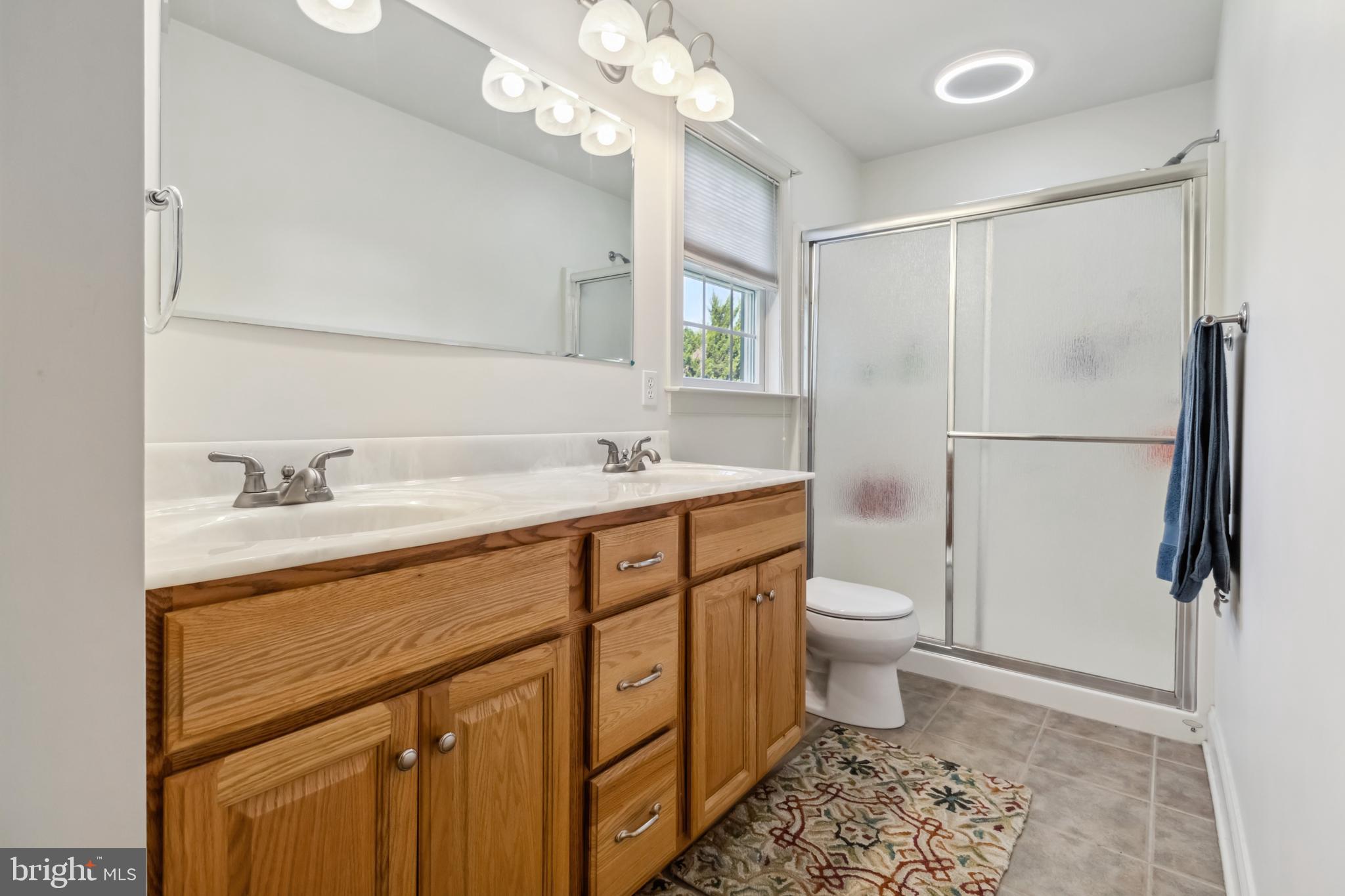 ANNENDALE - Residential Lease