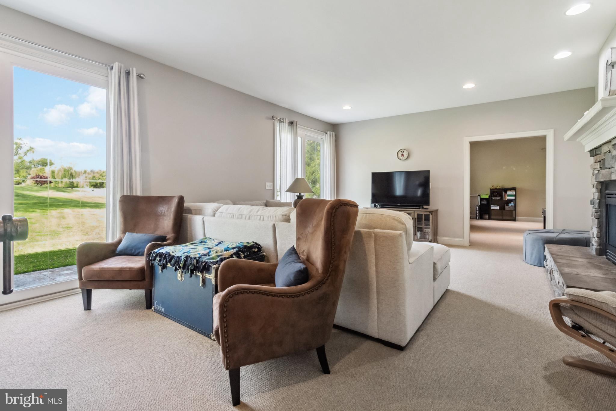 ANNENDALE - Residential Lease