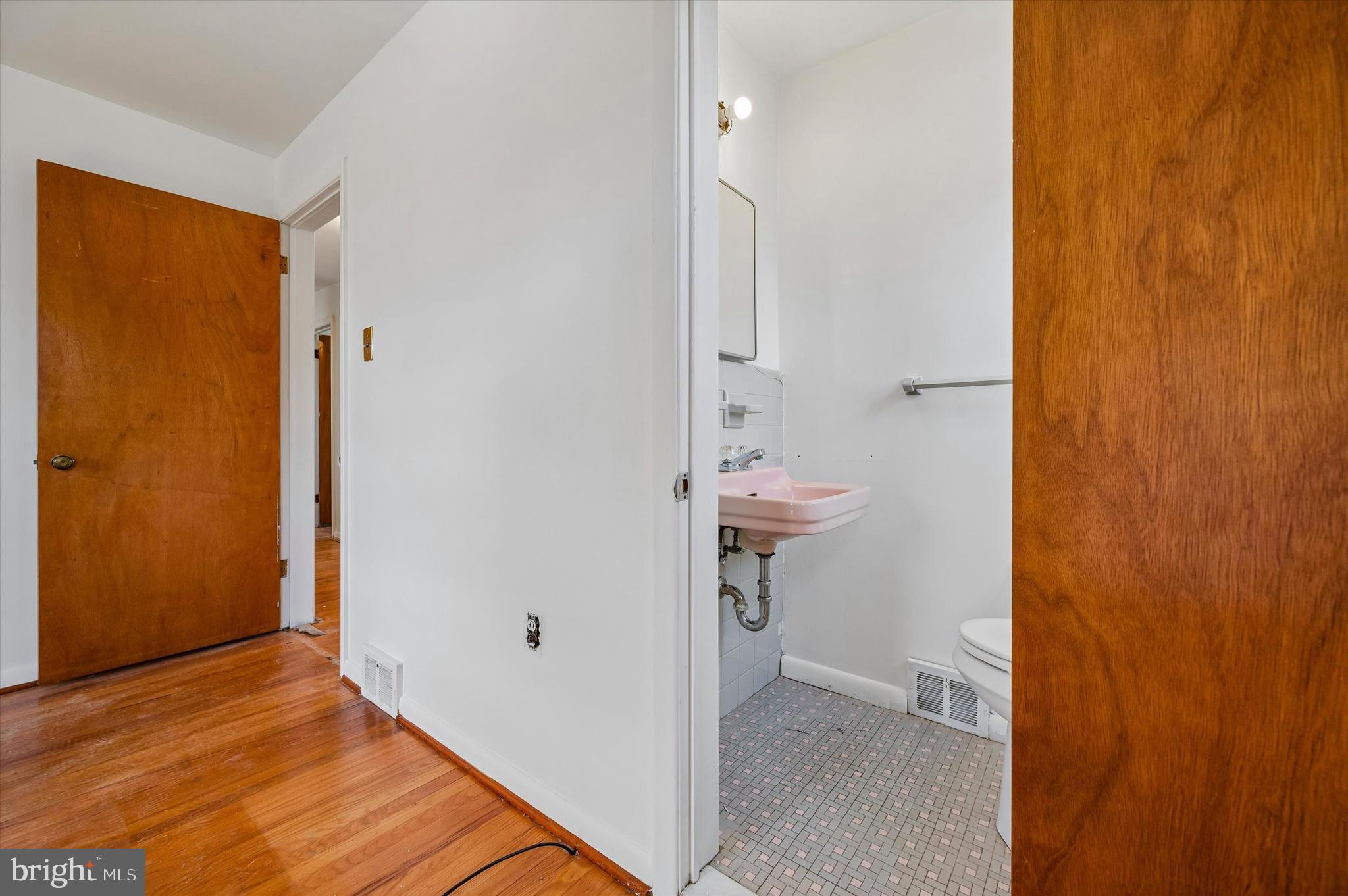 CONSHOHOCKEN - Residential