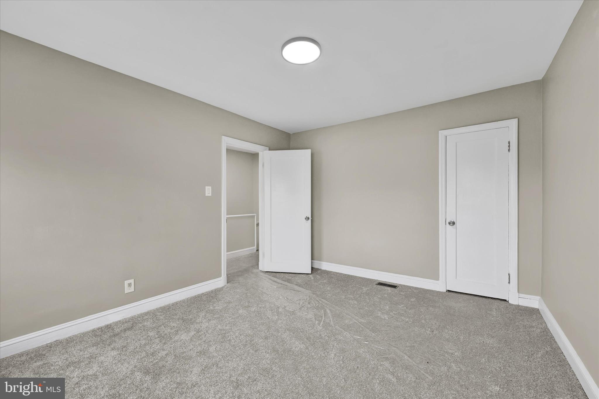 GOVANS - Residential Lease