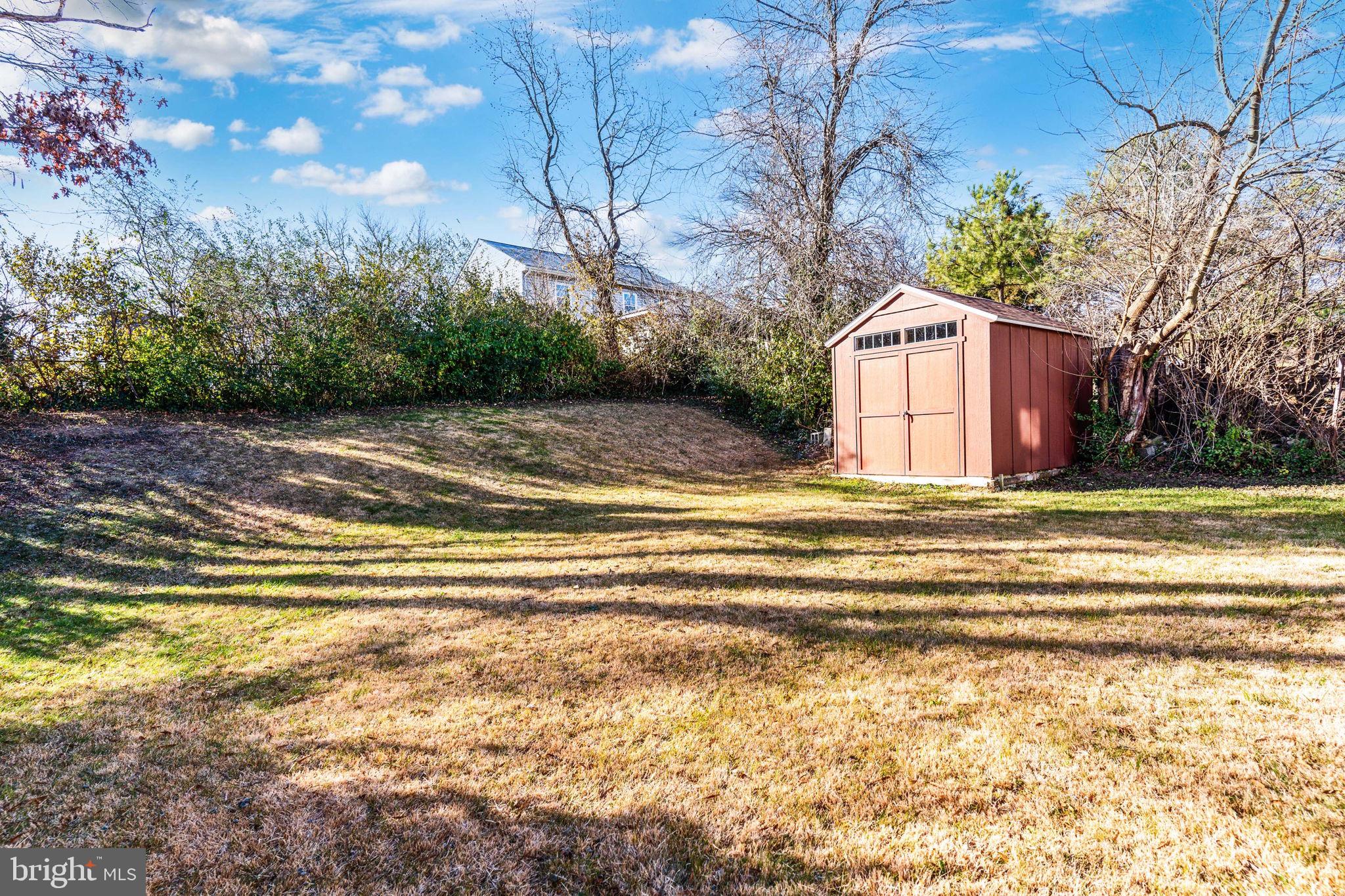 HOLLYWOOD - Residential Lease