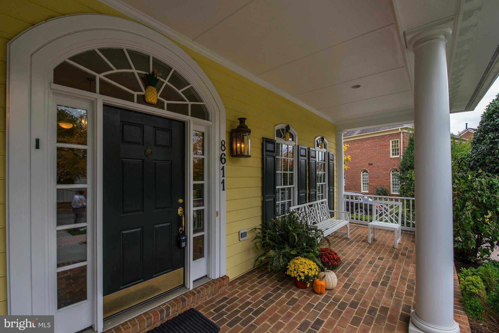 CHEVY CHASE COMMONS - Residential