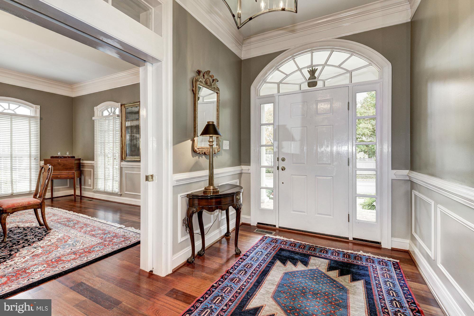 CHEVY CHASE COMMONS - Residential