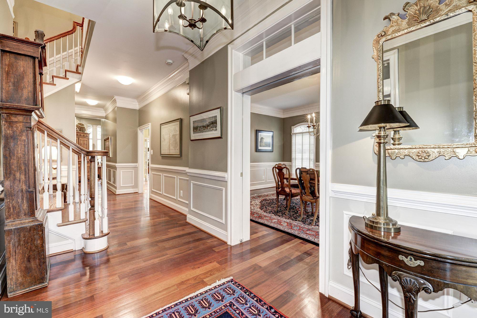 CHEVY CHASE COMMONS - Residential