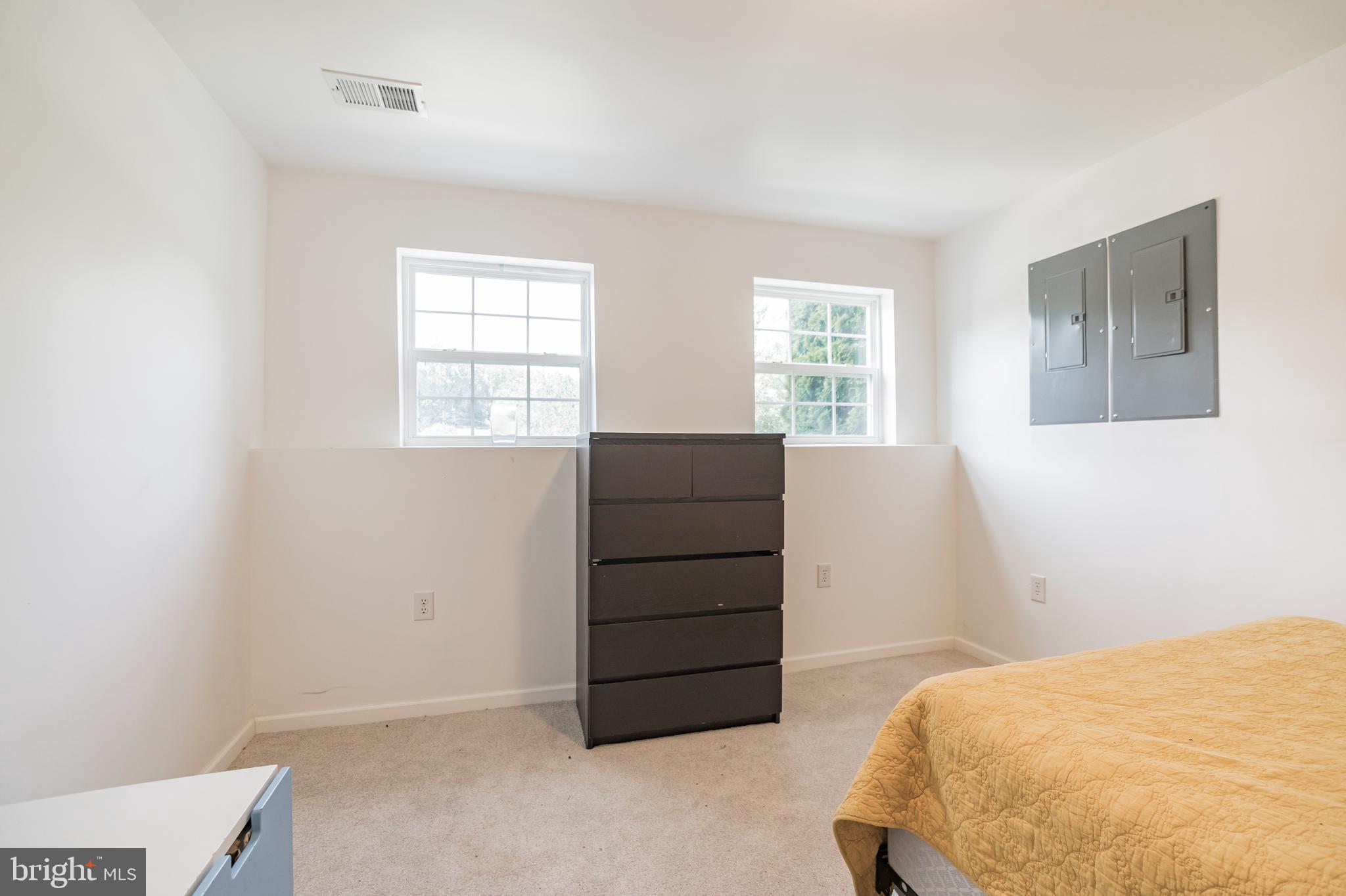 FAIRWAY VILLAGES AT CHESAPEAKE BAY GOLF CLUB - Residential Lease