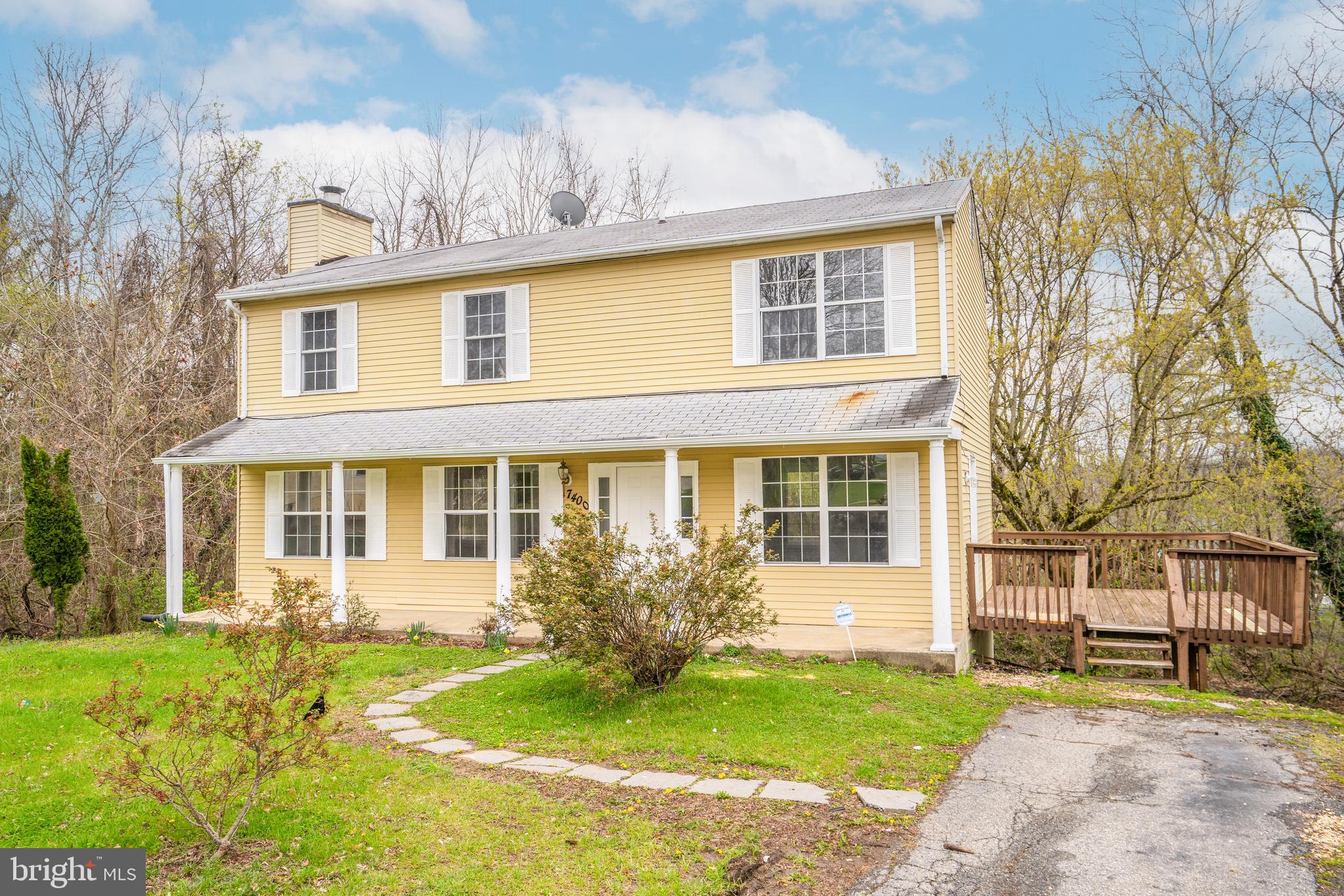 SQUIRES WOOD - Residential Lease