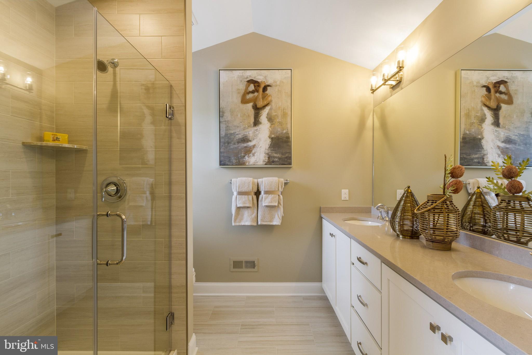 WESTVIEW SQUARE - Residential