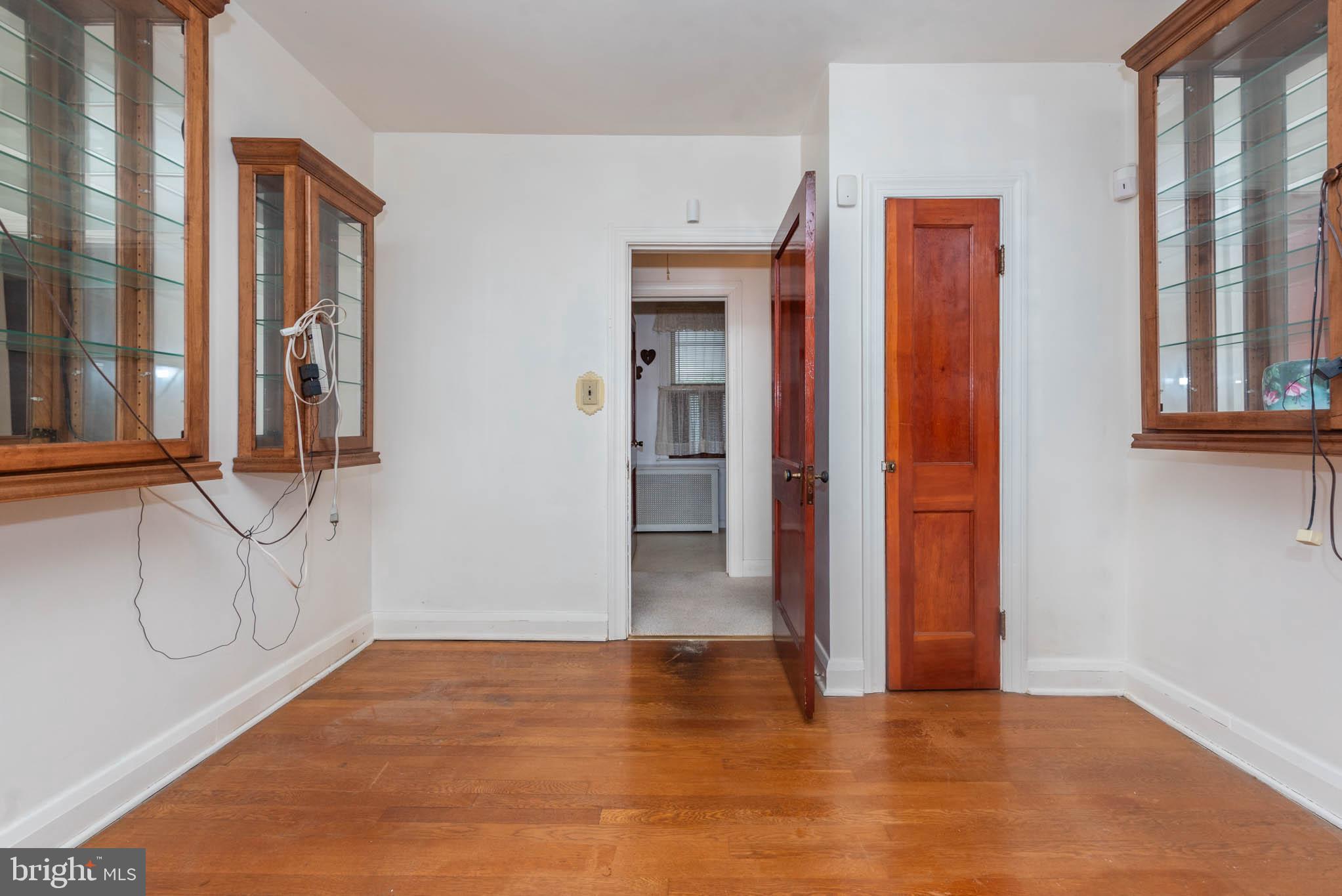 CARNEY GROVE - Residential