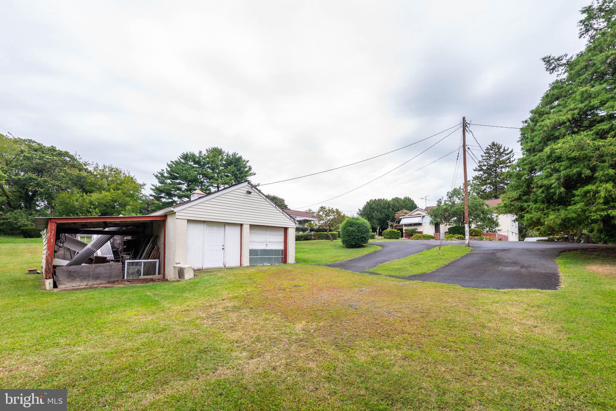 CARNEY GROVE - Residential