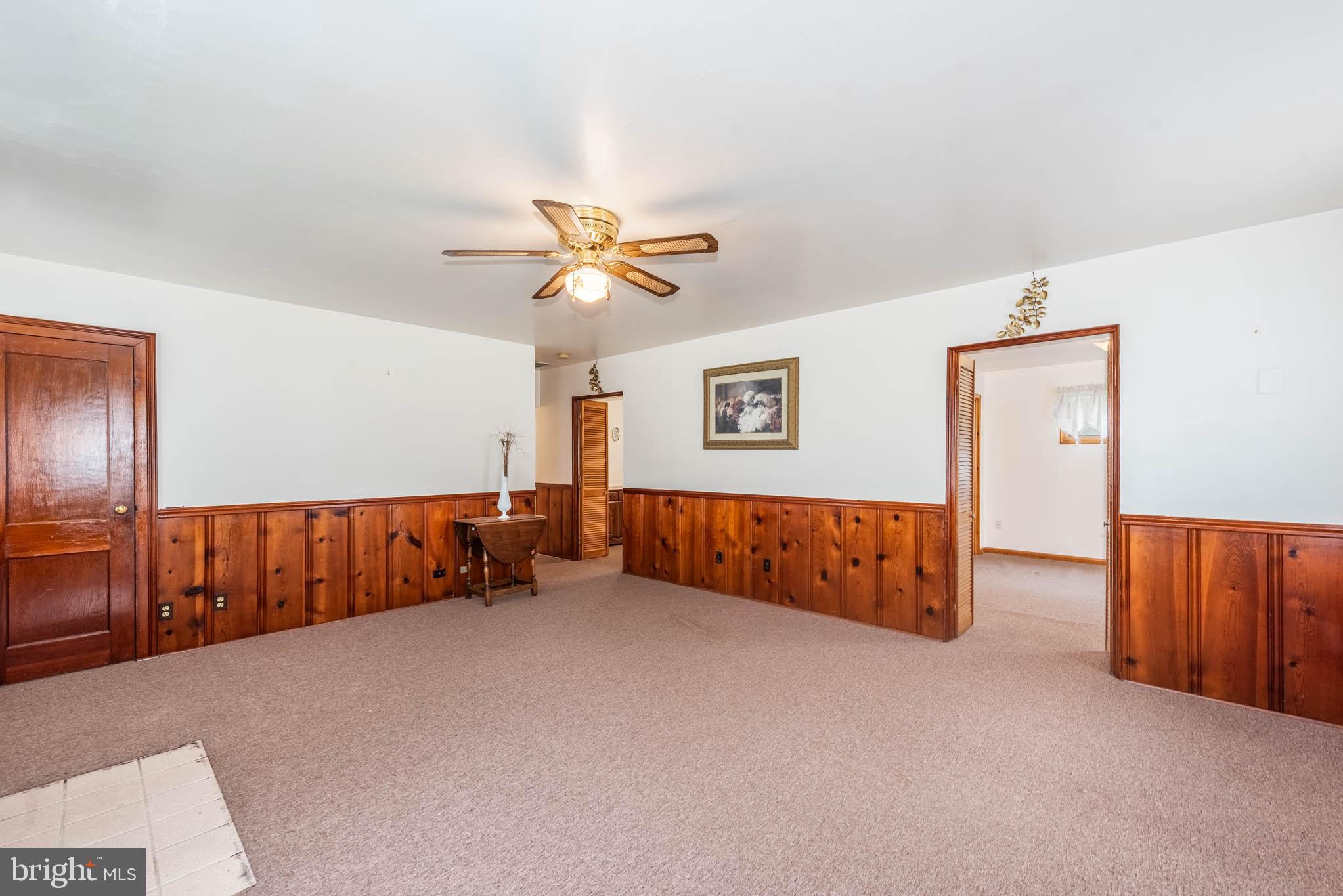 CARNEY GROVE - Residential