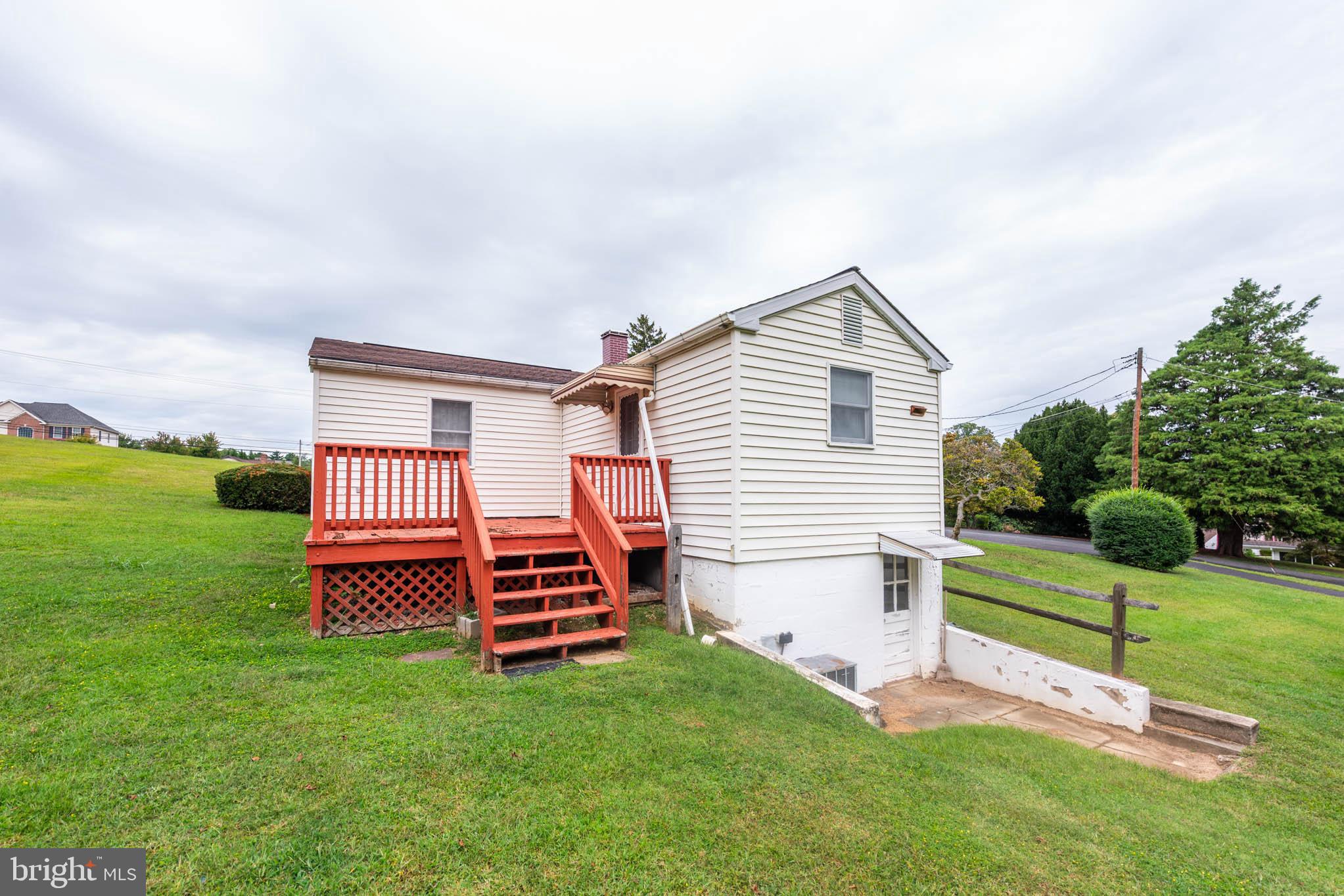 CARNEY GROVE - Residential