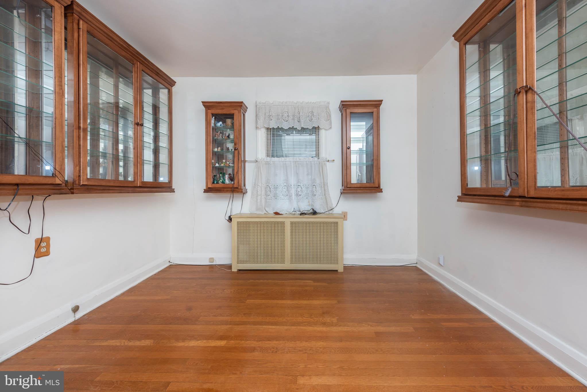 CARNEY GROVE - Residential