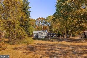 425 ANGELOW ROAD