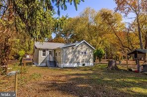 425 ANGELOW ROAD