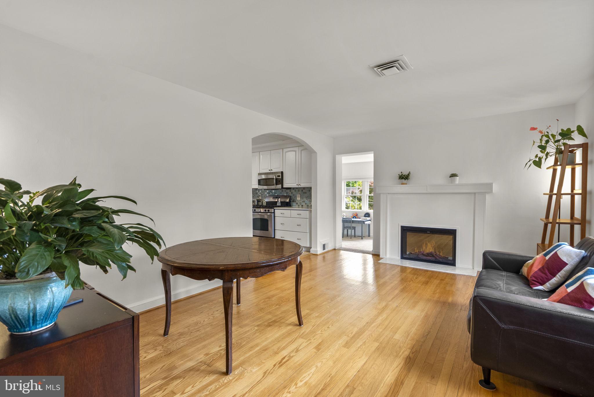 WOODMOOR - Residential