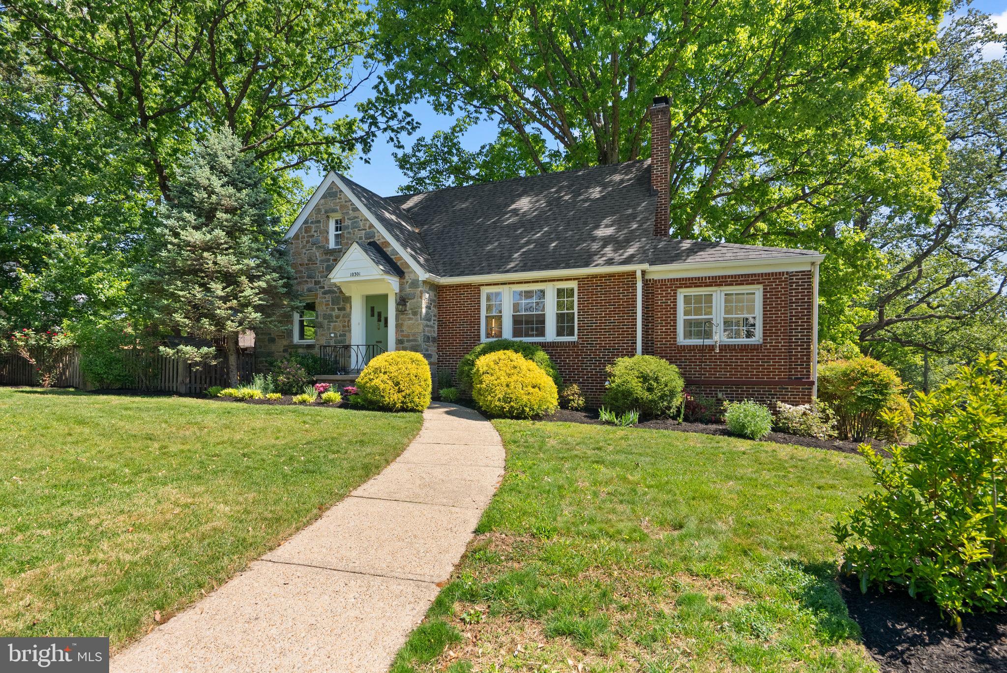 WOODMOOR - Residential