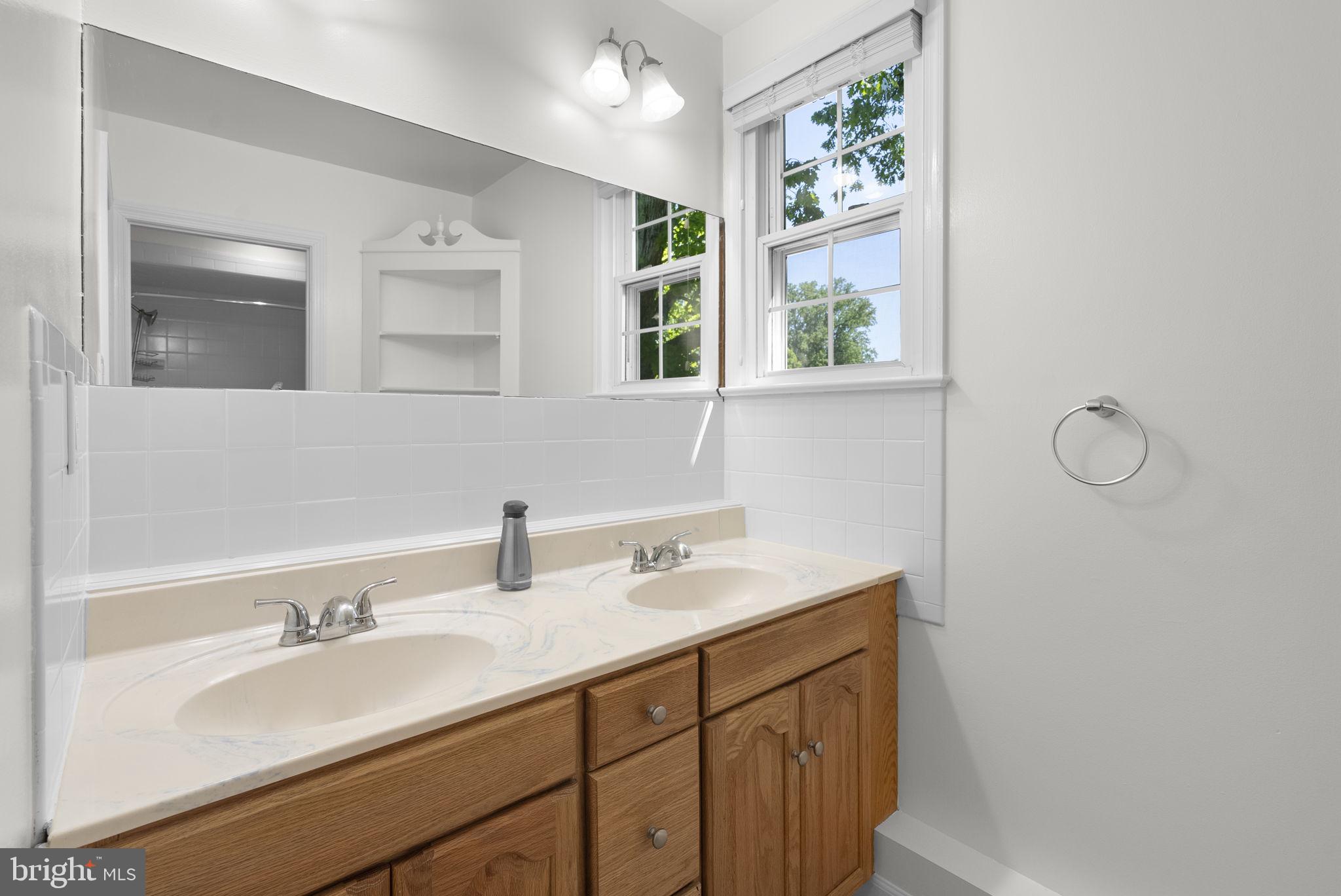 WOODMOOR - Residential