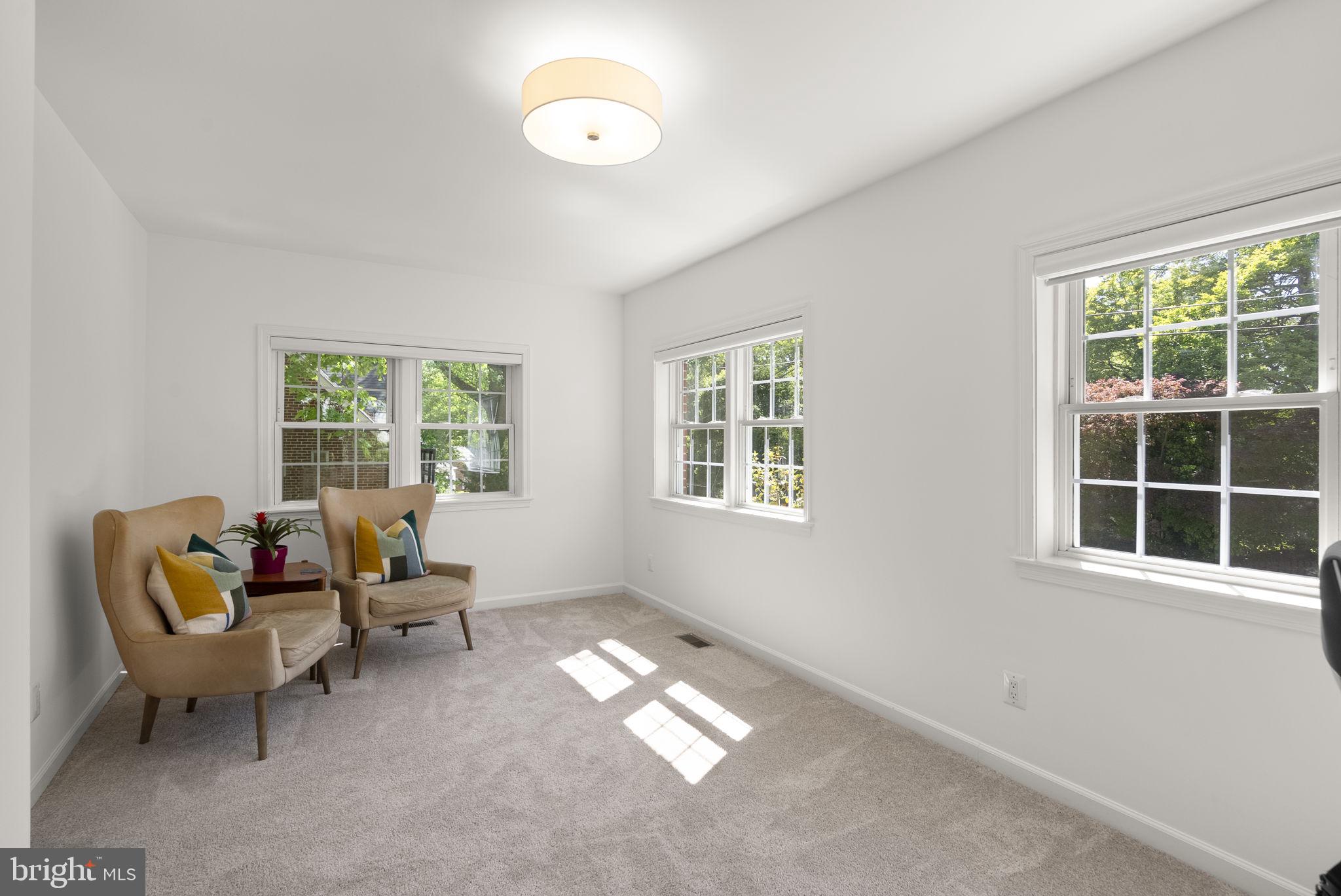 WOODMOOR - Residential