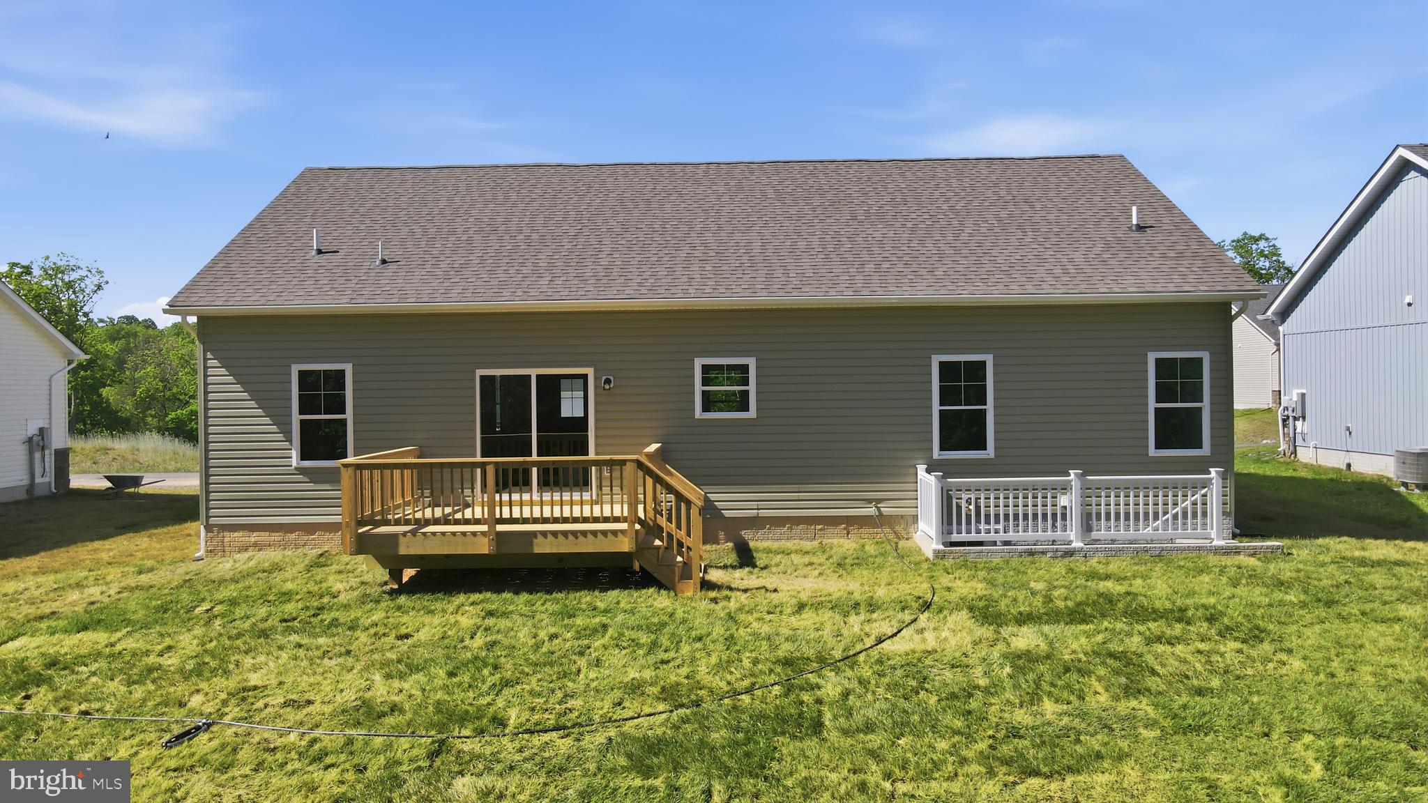 MIDDLE CREEK VISTAS - Residential