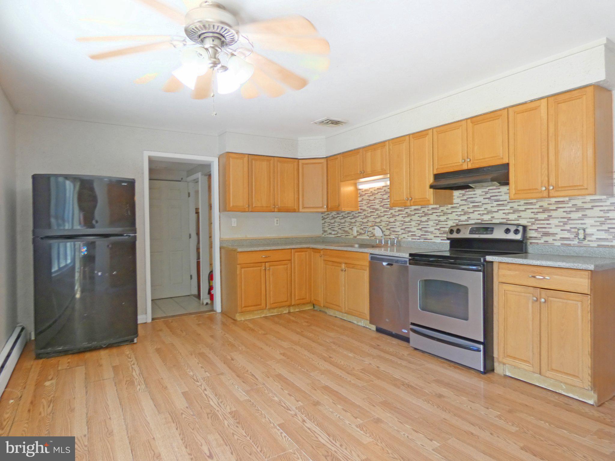 93 OUTBOARD AVENUE