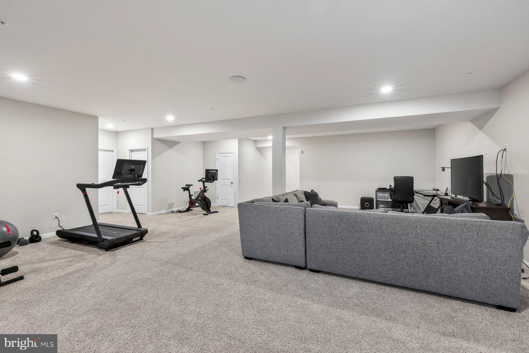 GLENEAGLES SOUTH - Residential