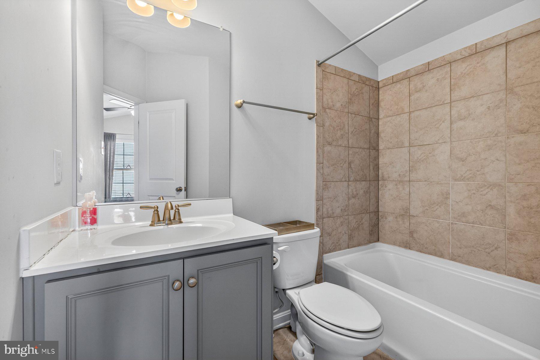 GLENEAGLES SOUTH - Residential