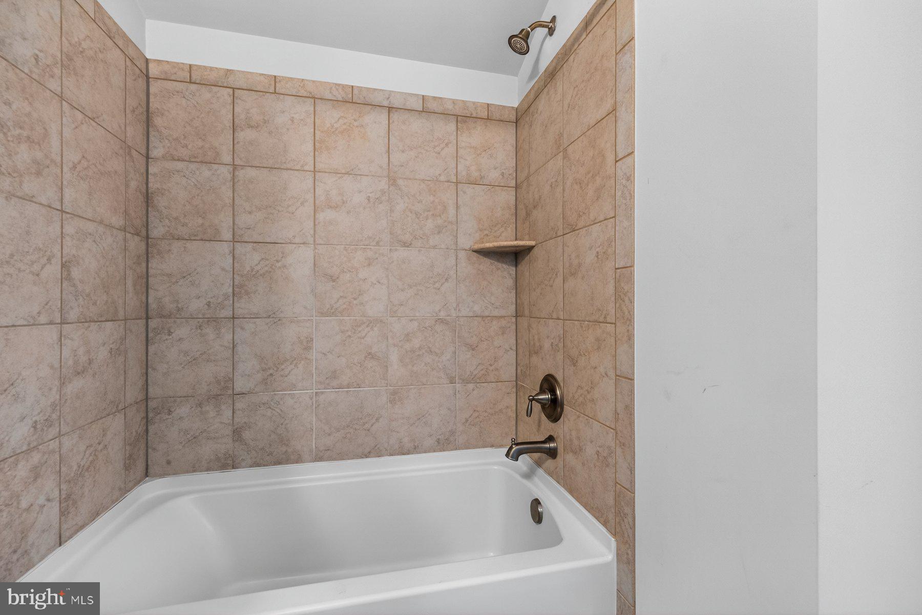 GLENEAGLES SOUTH - Residential