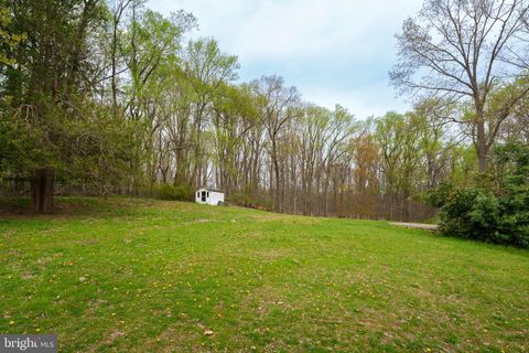 Tiny photo for 304 Schoolhouse Road, MONROE TOWNSHIP, NJ 08831 (MLS # NJMX2011492)