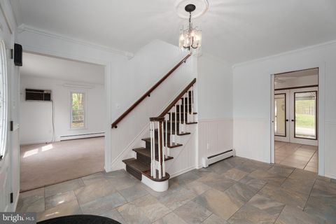 Tiny photo for 304 Schoolhouse Road, MONROE TOWNSHIP, NJ 08831 (MLS # NJMX2011492)