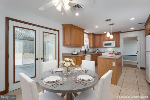 Tiny photo for 304 Schoolhouse Road, MONROE TOWNSHIP, NJ 08831 (MLS # NJMX2011492)