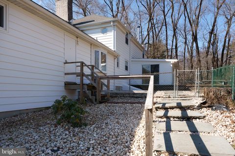 Tiny photo for 304 Schoolhouse Road, MONROE TOWNSHIP, NJ 08831 (MLS # NJMX2011492)