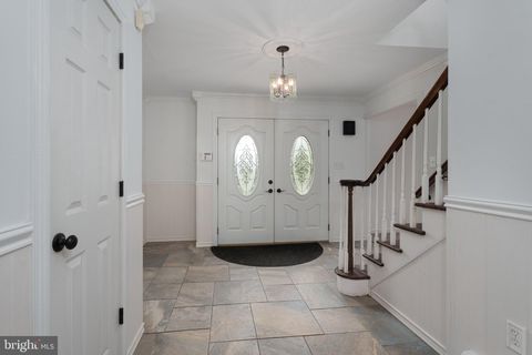 Tiny photo for 304 Schoolhouse Road, MONROE TOWNSHIP, NJ 08831 (MLS # NJMX2011492)