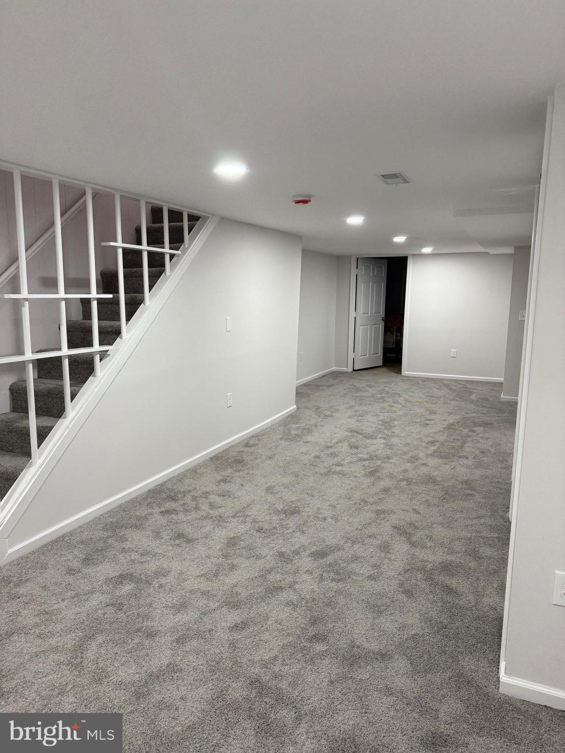 FOUR BY FOUR - Residential Lease