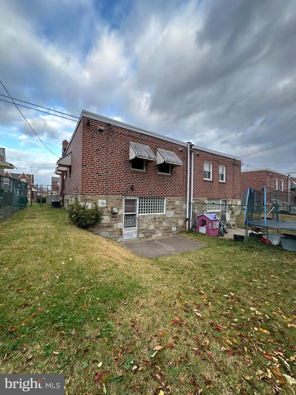 RHAWNHURST - Residential