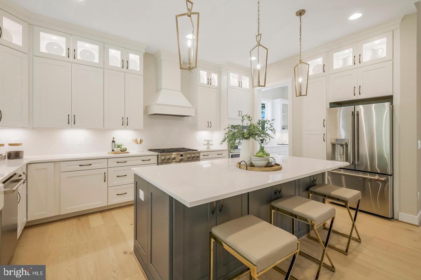 KEENE MILL MANOR - Residential