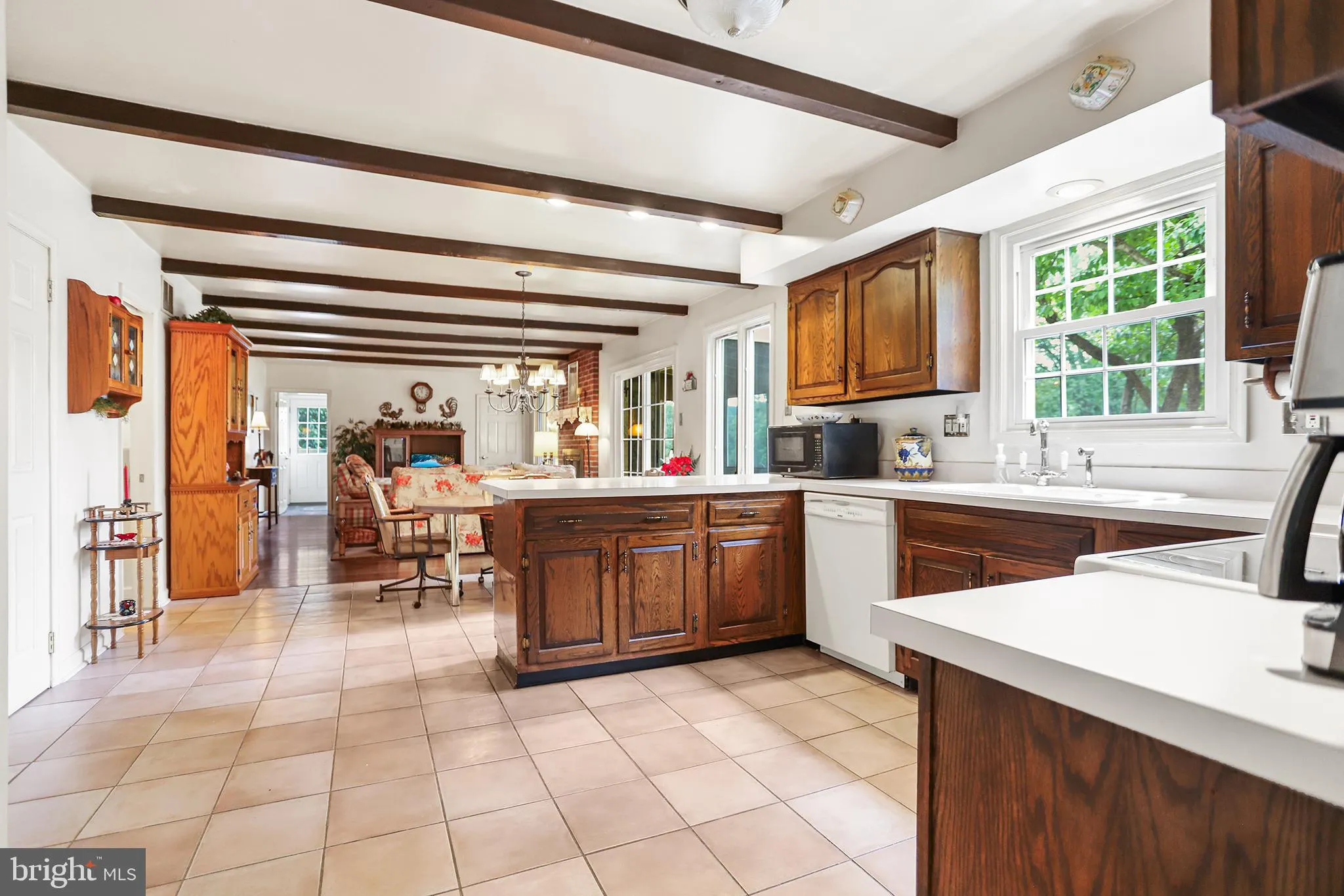 West Chester, Pennsylvania 19382, United States, 4 Bedrooms Bedrooms, ,3 BathroomsBathrooms,Residential,Active,186597