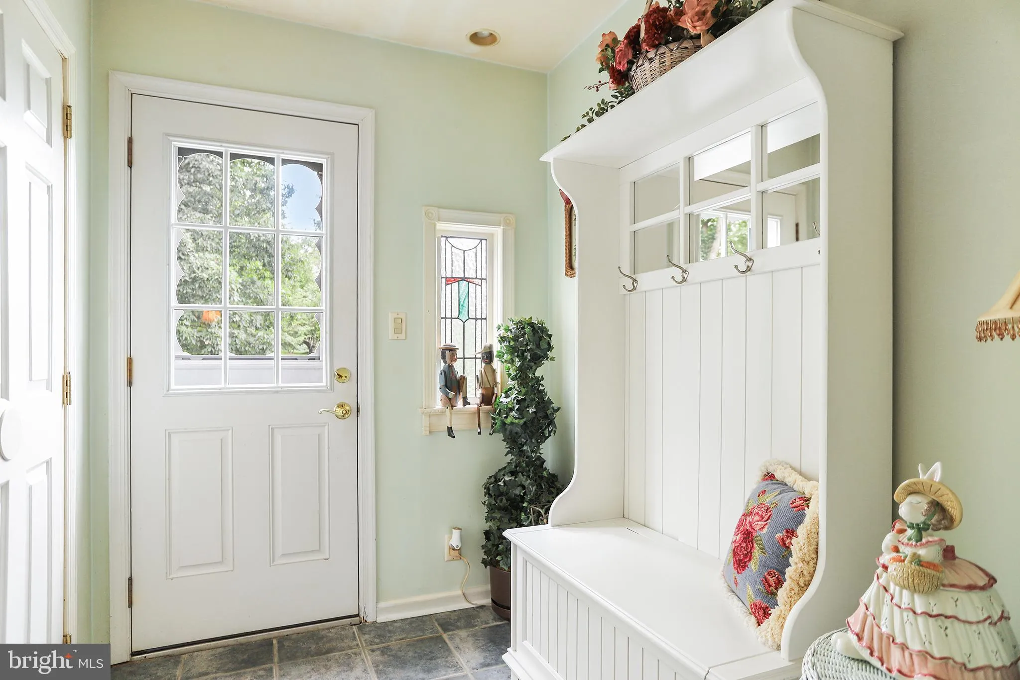 West Chester, Pennsylvania 19382, United States, 4 Bedrooms Bedrooms, ,3 BathroomsBathrooms,Residential,Active,186597