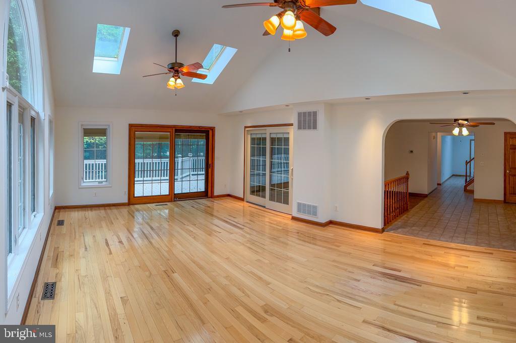 WATER OAK FOREST - Residential