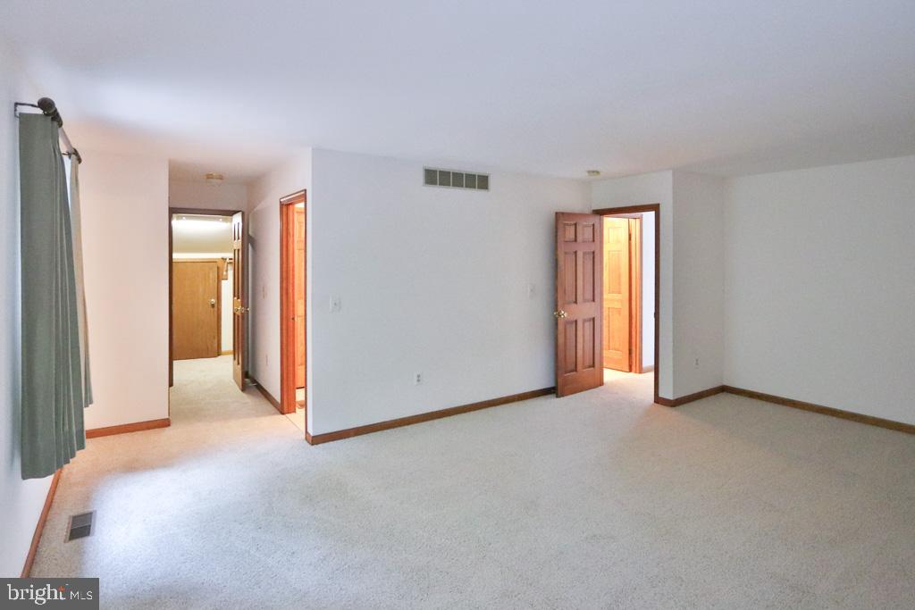 WATER OAK FOREST - Residential