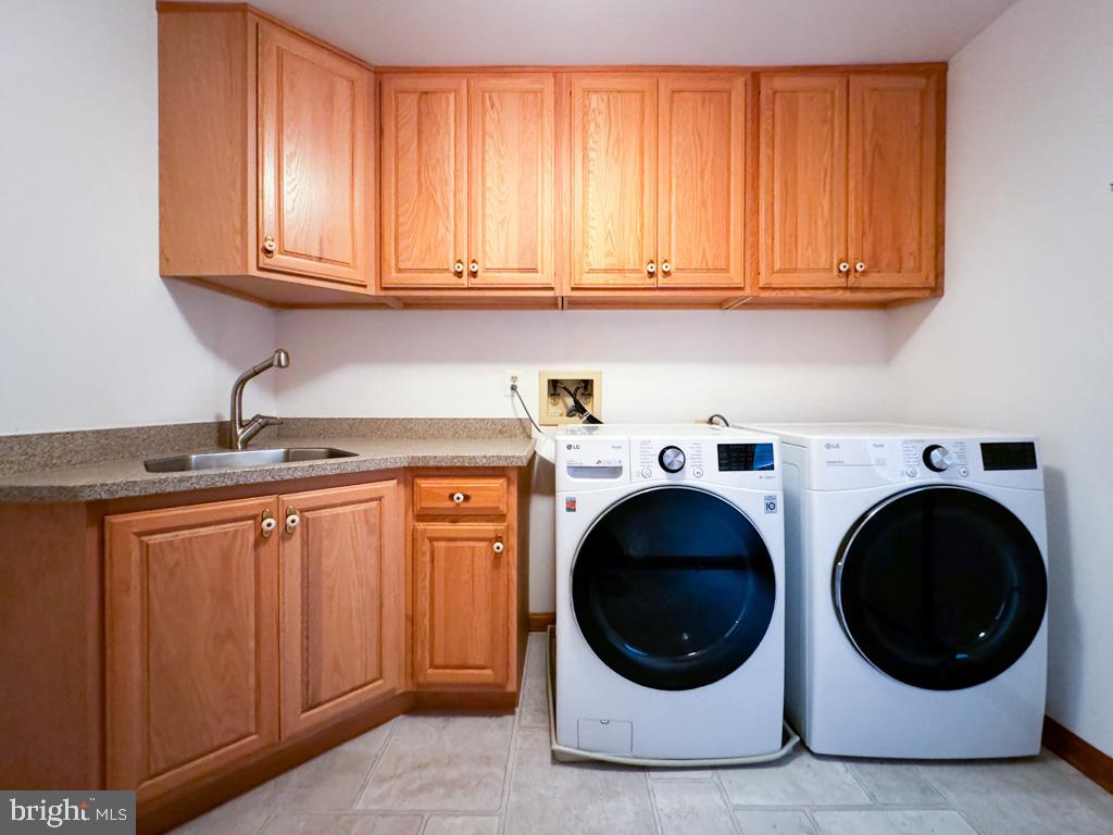 WATER OAK FOREST - Residential