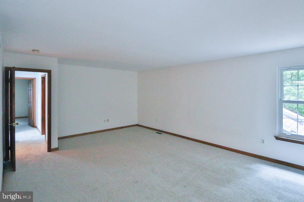 WATER OAK FOREST - Residential