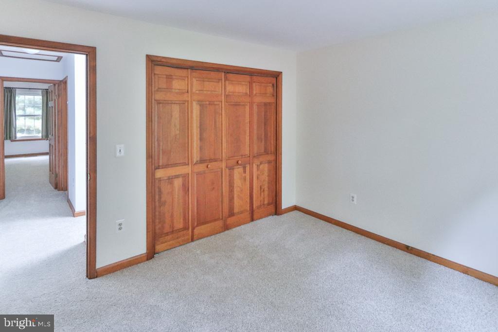 WATER OAK FOREST - Residential