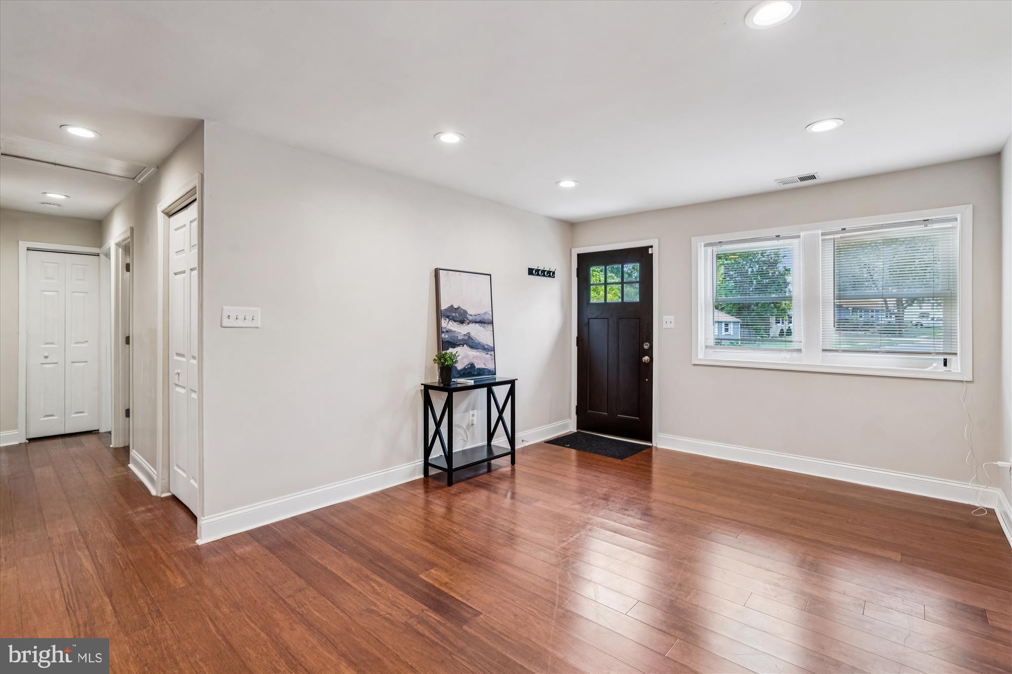 GLENARDEN WOODS - Residential