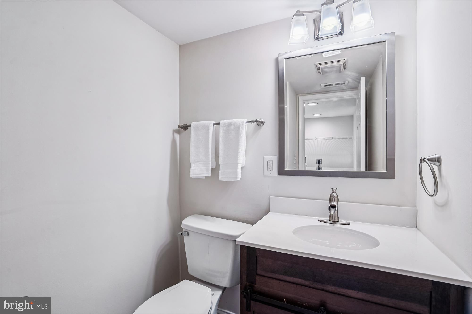 GLENARDEN WOODS - Residential