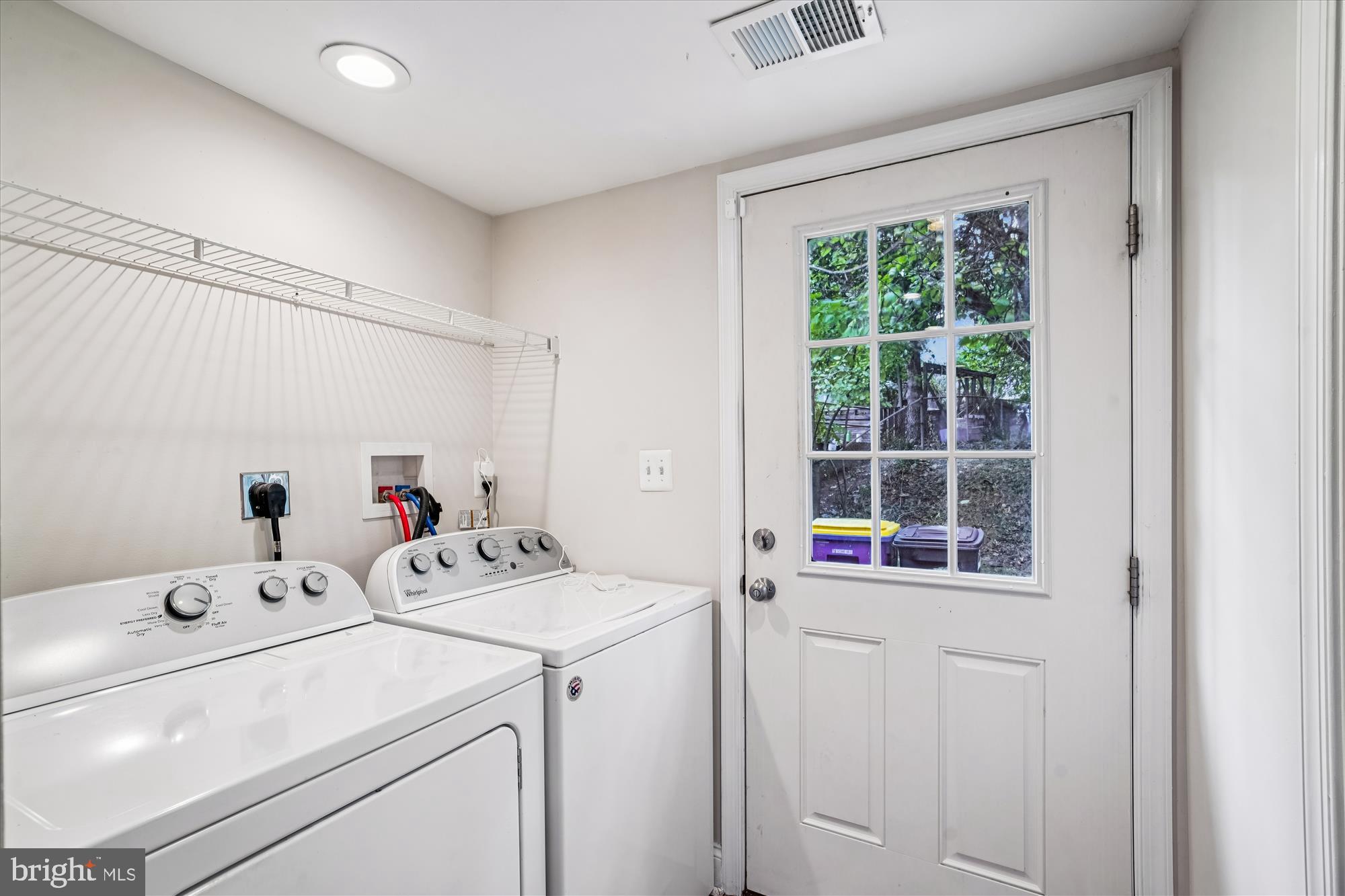 GLENARDEN WOODS - Residential